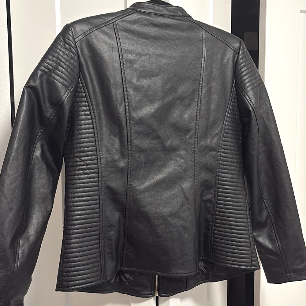NWT [City Chic] Biker Moto Black w/ Gold Zip-Up Leather Jacket Coat Women’s 12 - Picture 11 of 15